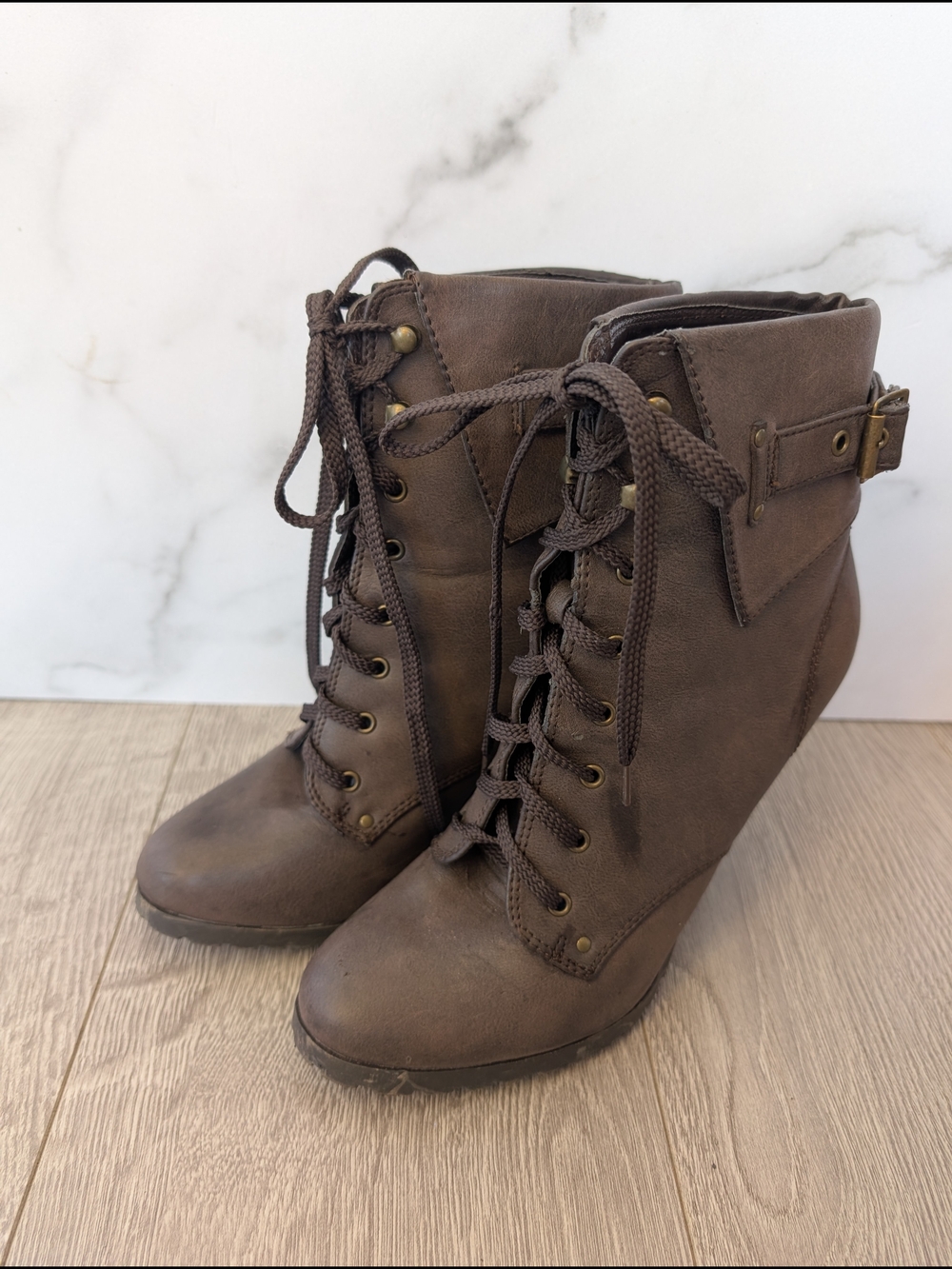 Delicious Brown Lace-Up Wedge Ankle Boots with Side Buckle